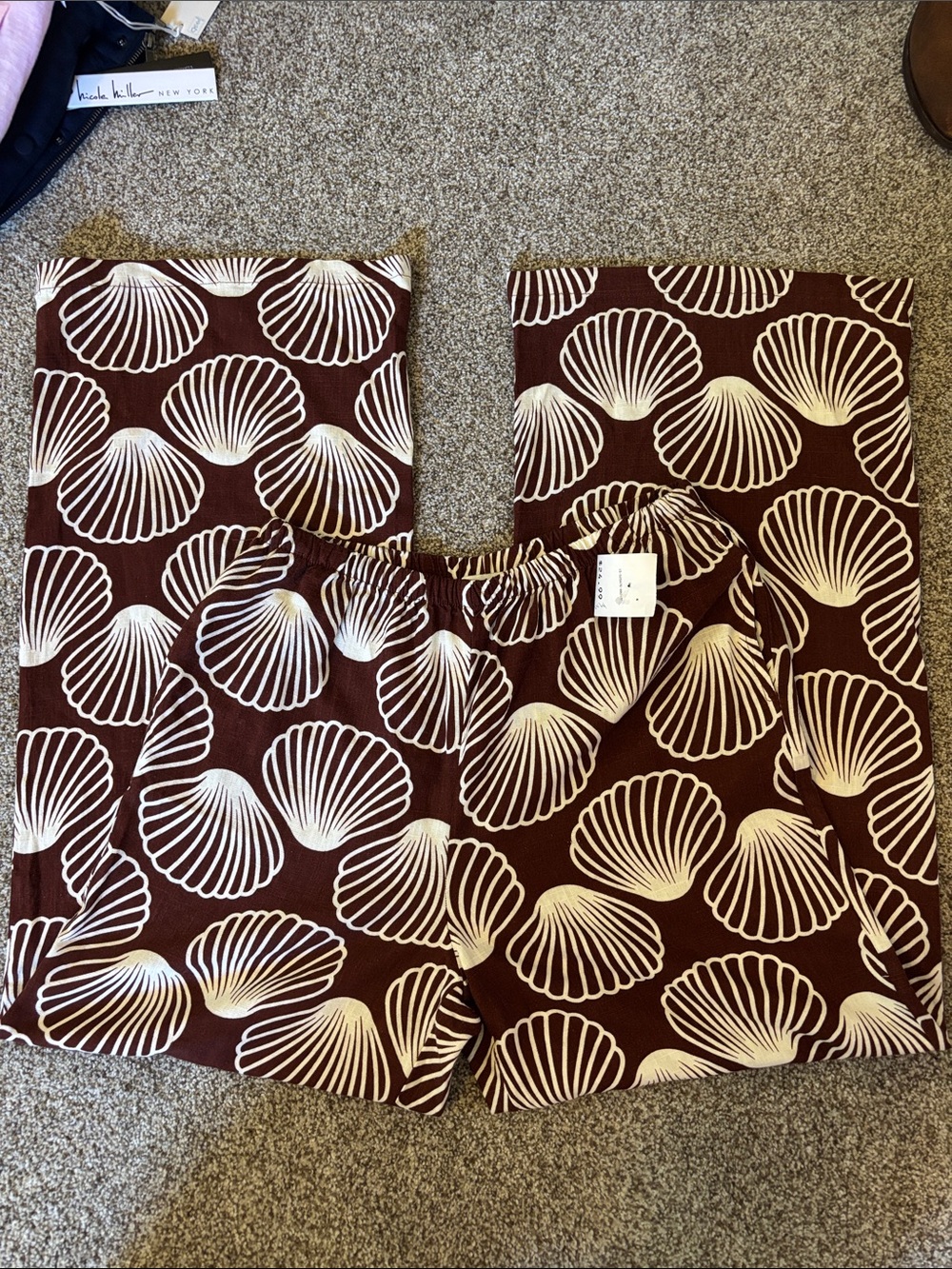 Sincerly Jules Brown & Cream Shell-Print Kids Pajama Set
